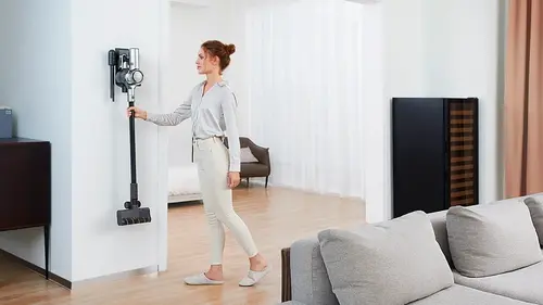 odkurzacz bezprzewodowy na ścianę