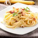 Co dzieje się z poziomem cukru we krwi, jeśli jesz